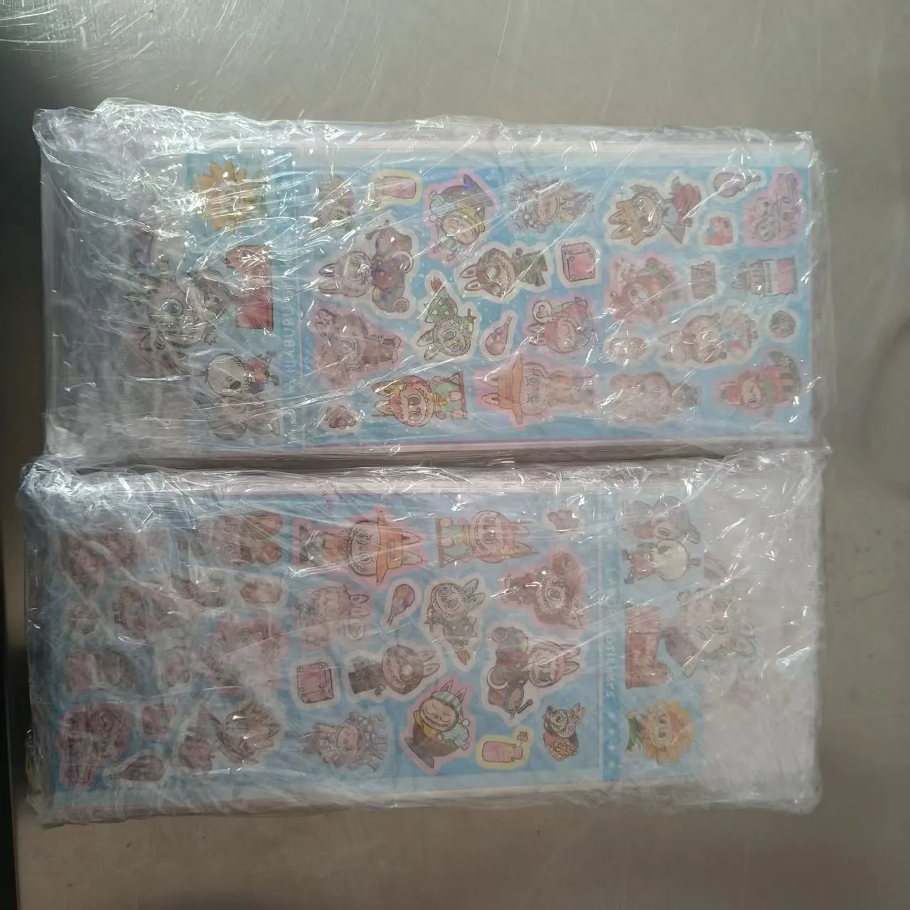 Şirket Geçen Hafta Yeni Kalıp Kesimli Çocuk Çıkartmalarını Gönderdi