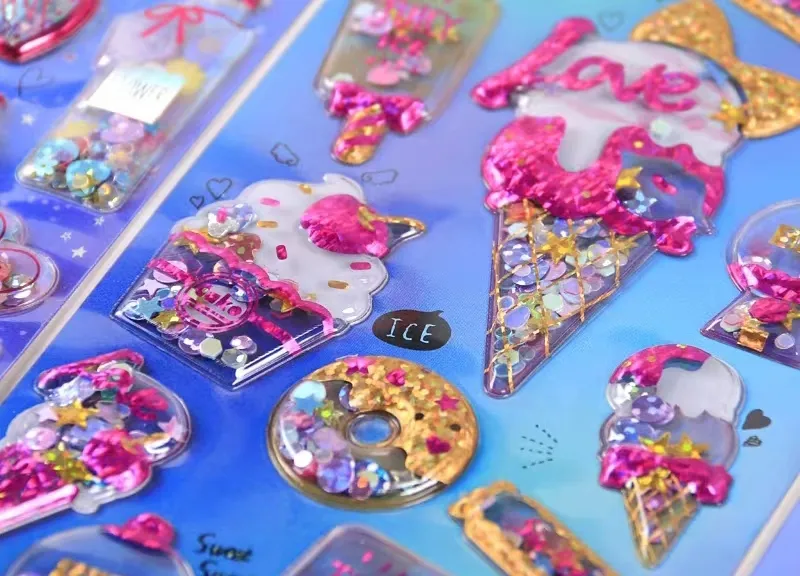 Hadi Çocuk Shaker çıkartmalarını kişiselleştirelim!