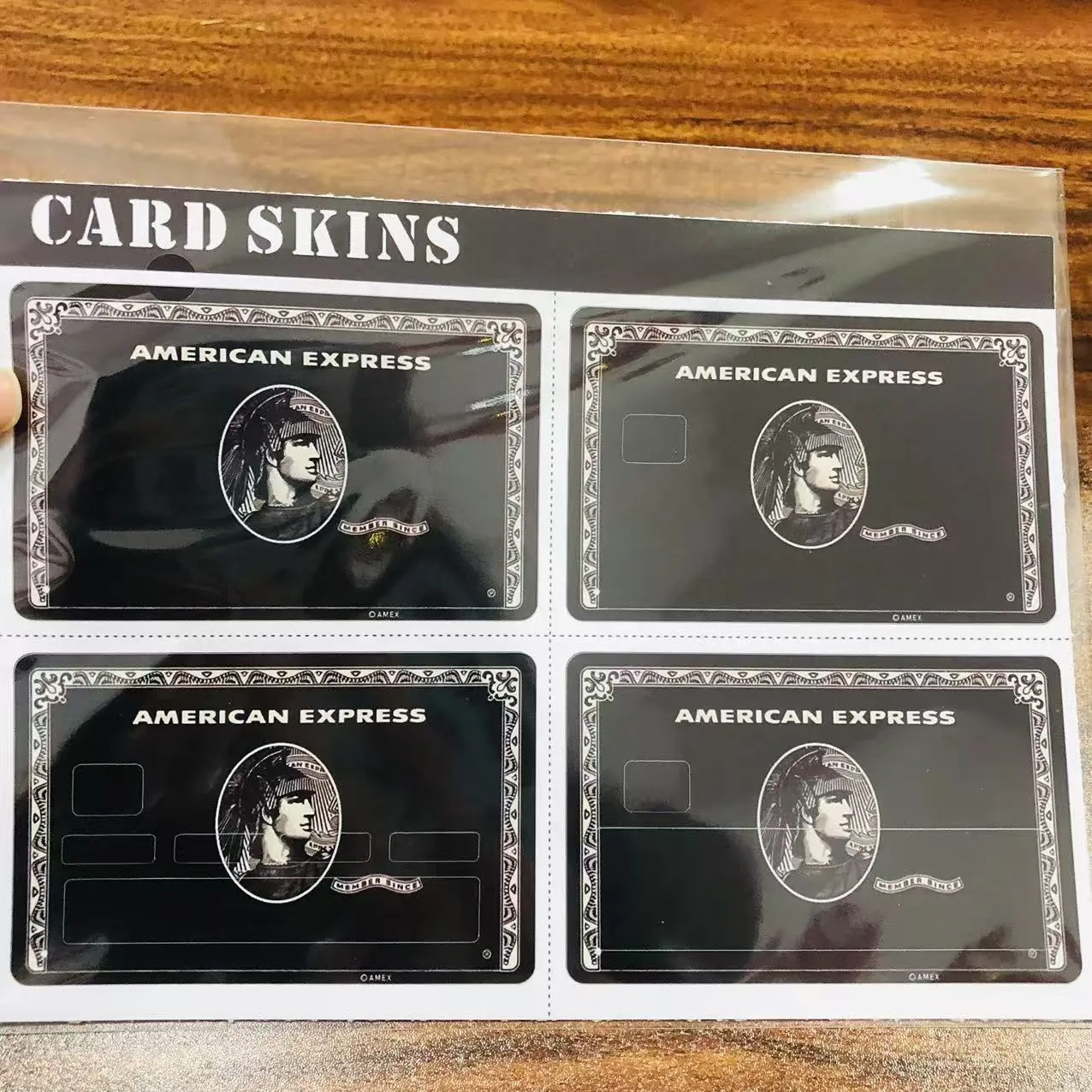 İstediğiniz kredi kartı çıkartmalarını burada bulabilirsiniz